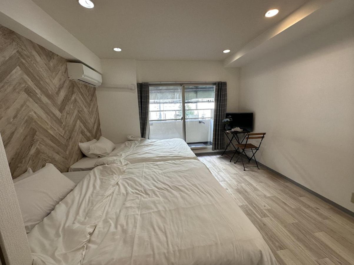 Yuri Guest House Ōsaka Extérieur photo